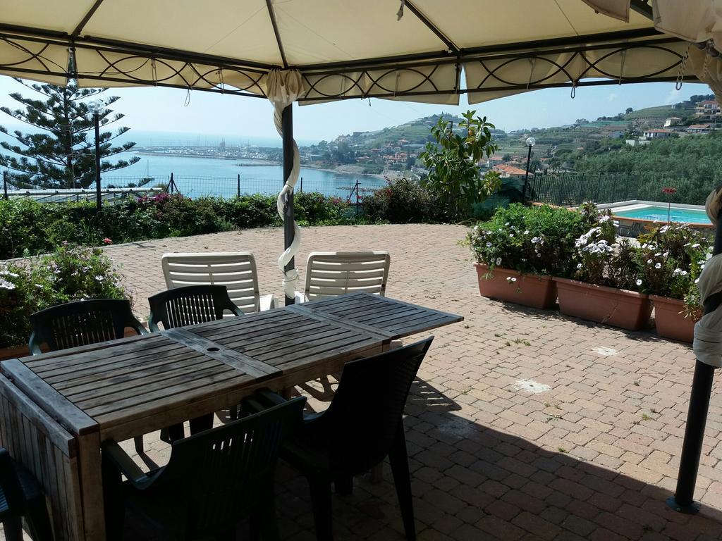 Villa Del Mare Ligure Terme & Spa Piscina A 37 Gradi サント・ステーファノ・アル・マーレ エクステリア 写真